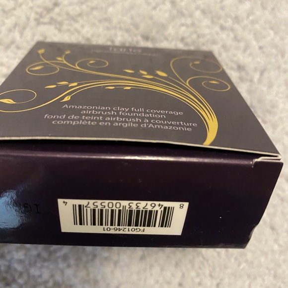 Tarte Amazonian Clay Full Coverage Airbrush Foundation - Shade: Rich Sand - Picture 3 of 6